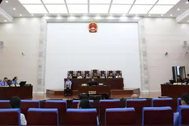 四川首例——男子在长江利用“可视锚鱼”新型捕鱼工具捕鱼获判图片
