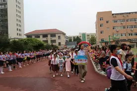 星海艺术学校举行“最美开学季，星海欢迎你”秋季开学典礼暨新生入学仪式图片