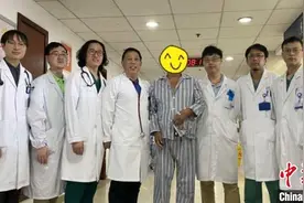 上海专家独辟新径成功救治天生“异”心人图片