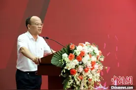 深圳国际贸易中心历史陈列馆开馆图片