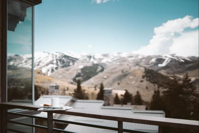 王尔德名言50句（奥斯卡·王尔德经典语录）