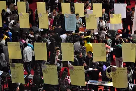 我的二本学生：他们的命运，勾画出中国年轻群体最为常见的成长路径图片