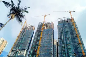 解决深圳住房问题未必要学新加坡，专家：建得越多，问题越大图片