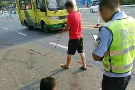 莆田“姚司机”代驾被撞身亡 律师：平台应履行赔偿责任图片