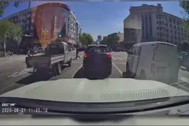 开学第一天“紧急寻人”，全网找他们图片