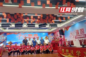 湖南道县：学习强国掀热潮 13岁女生通关夺冠图片