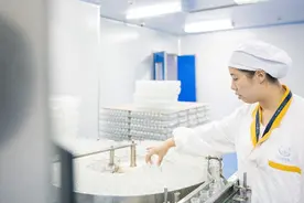 扬子江药业集团工匠系列四十六 李秋红：不负韶华，用奋斗书写人生图片