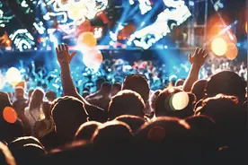 试论网红乐队的财富密码图片