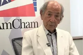 斥法院助长街头混乱，香港终审法院前法官烈显伦：有法院对“一国两制”的理解迟钝得令人瞠目结舌图片