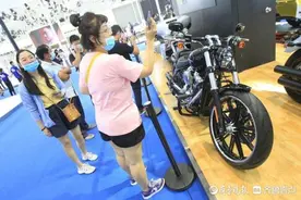 哈雷携5款摩托亮相齐鲁国际车展，最高售价41万图片