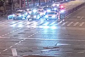 男子酒驾逃逸后连撞警车私家车，以危险驾驶和妨害公务罪获刑图片