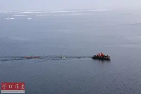 西媒：遥远的北极已发现牛仔布微纤维……图片