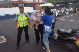 交交警偶遇走失女童，引来全城急寻孩子父母图片