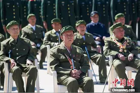 九旬抗战老兵的一次无言军礼图片