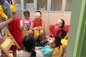 杭州一小学紫外线灯灼伤学生眼睛，校方：电工操作失误图片
