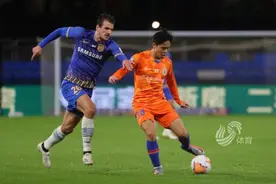 两将中柱蒿队伤退 鲁能遭两连败李霄鹏直言不开心图片