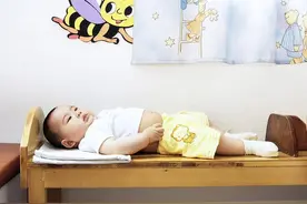 扫一扫二维码，就可以测试孩子的生长发育情况，浙大儿院专家来把关图片