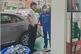 轻点手机就能加油、开票！中石化南宁分公司多元化服务受好评图片