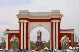 嘉鱼首个大学开学时间定了图片