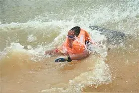 做战友放心托付的人图片