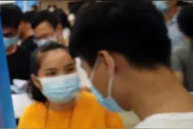 还在找工作的同学，请这边登记图片