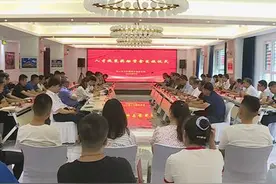 烟台莱州市举办人才政策奖励资金发放仪式图片