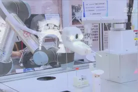 2020服贸会 | 抗疫“黑科技”：咽拭子采样机器人视频封面