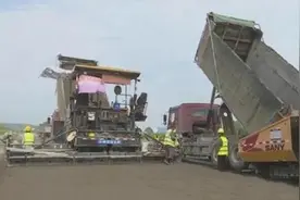 最新消息！沿江一级公路江陵段预计10月底通车图片