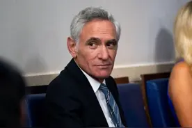 白宫疫情新顾问欲推“群体免疫”，无相关专业背景图片