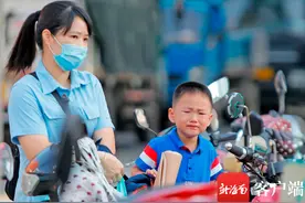 原创组图 | 铃铃铃！开学啦！一大波入学表情包登场，你被萌到了吗？图片