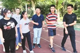 “武汉战疫”激发学子学医热情 武大、华中科大医学专业投档线提高图片