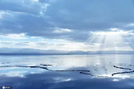 梦幻般的“天空之境”青海茶卡盐湖风景美如画图片