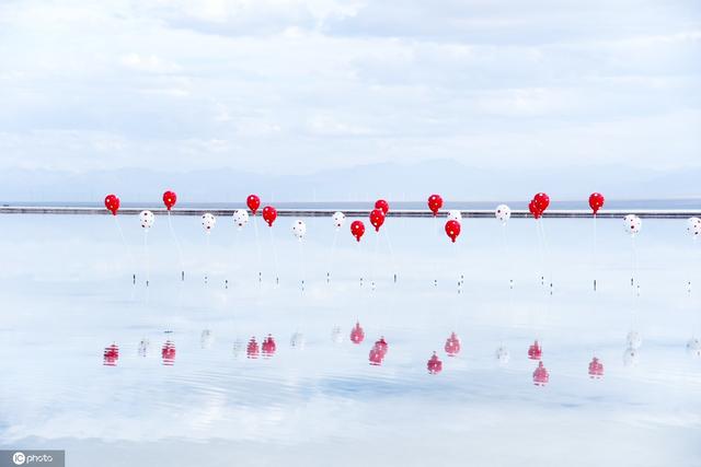 梦幻般的“天空之境”青海茶卡盐湖风景美如画