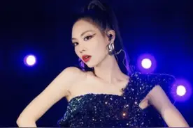 厉害了！没成团的王霏霏，竟然成了滨崎步、安室奈美惠的小师妹图片