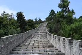 南昌投1亿建山寨长城，1:1比例“复刻”八达岭长城视频封面