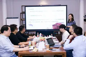 传统行业更有机会从技术中受益 湖畔大学学员答辩 这个问题引发企业家共鸣图片