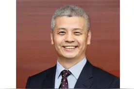 银河证券罗黎明：用专业与客户同行，分享基金经理"最强大脑"图片