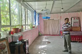 放下牧鞭、告别高原：新疆牧羊人的脱贫之路图片