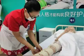 这场家政技能大赛为何能选出金牌“上海阿姨”？图片
