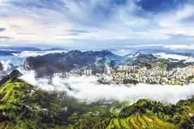 重报圆桌会｜打造山地特色城镇群 在联动周边发展上先行先试图片