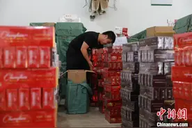 云南大理破获一起特大跨境制售假烟案 案值2.5亿元图片