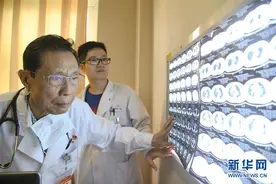 敢医敢言，生命至上——记“共和国勋章”获得者钟南山图片