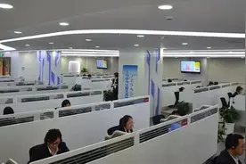 上海12345市民服务热线招111名客服代表及采编专员图片