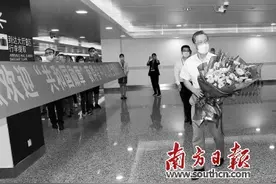 “共和国勋章”获得者钟南山：健康所系性命相托是医者初心图片