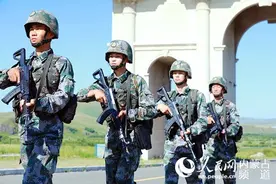 三角山边防连：“为祖国站好岗、放好哨、守好边”图片