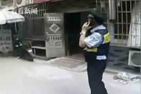 男子从5楼坠落2楼露台！危急时刻，民警登铲车救人图片