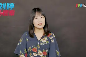 女孩“公主礼”回敬公交司机“礼让行人”要有同理心图片