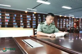 二十岁，00后军校生的青春有怎样的故事图片