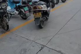 不少摩托车重现郑州街头，是“禁摩令”松了吗？图片