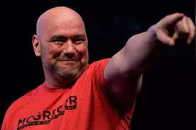 中国女孩练搏击获白大拿点赞，网友担忧：或造成脑损伤视频封面